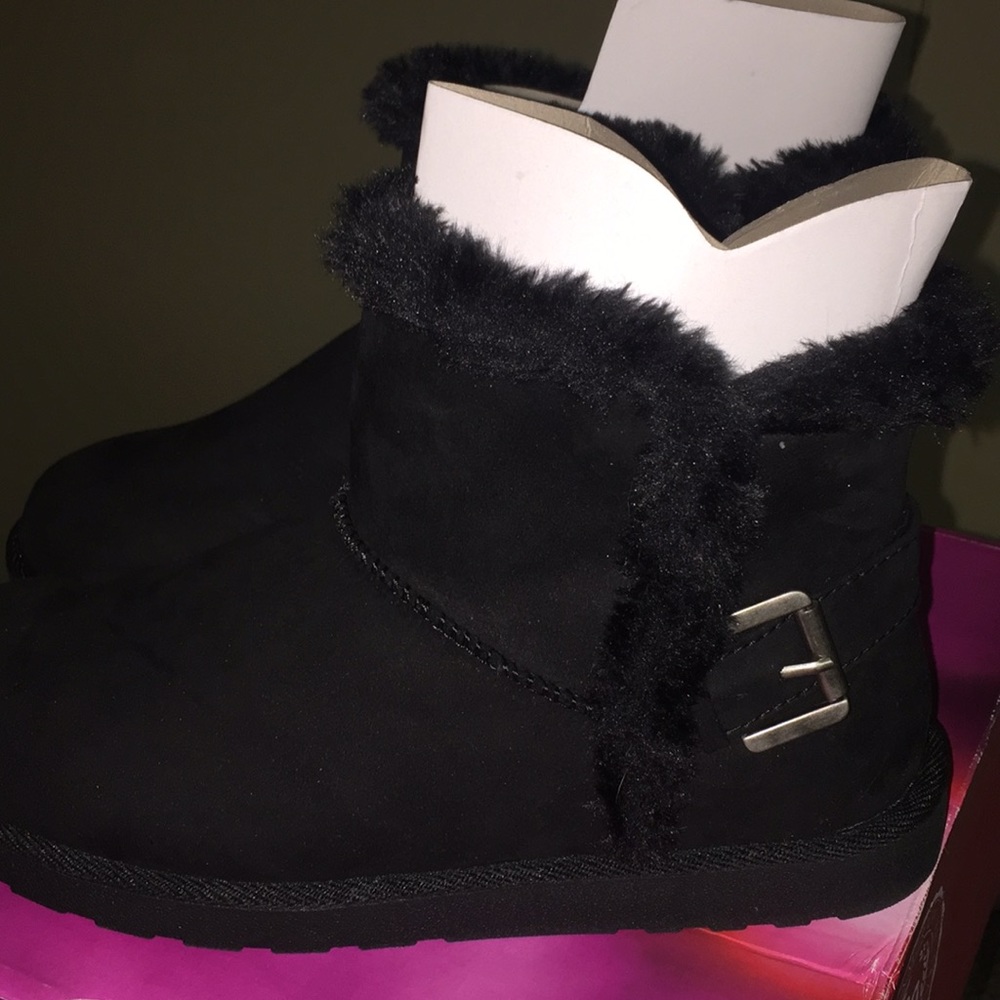 Black short booties